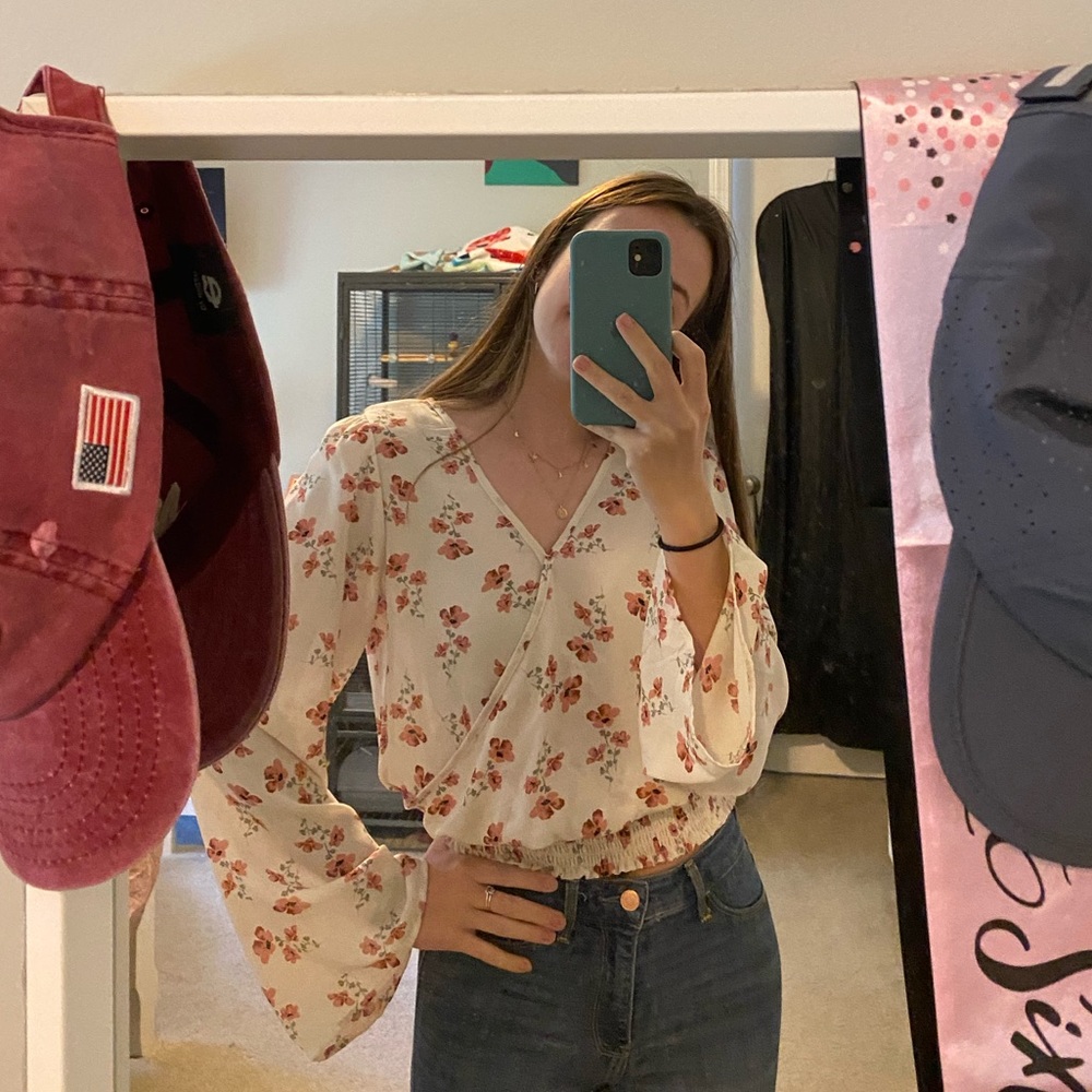 Sienna Sky- White floral blouse